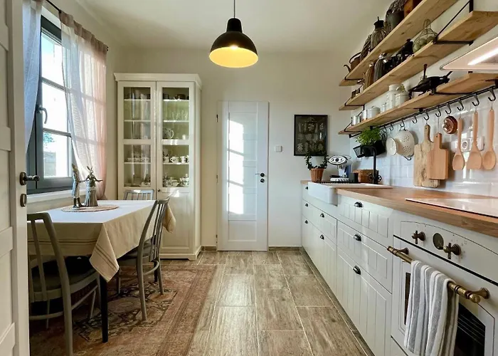 Honey Gardens Venkovsky V Prirodni Zahrade Apartment