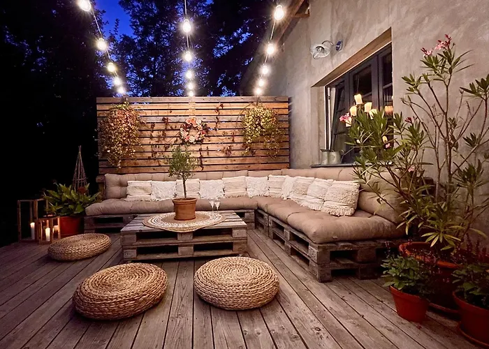 Apartment Honey Gardens Venkovsky V Prirodni Zahrade